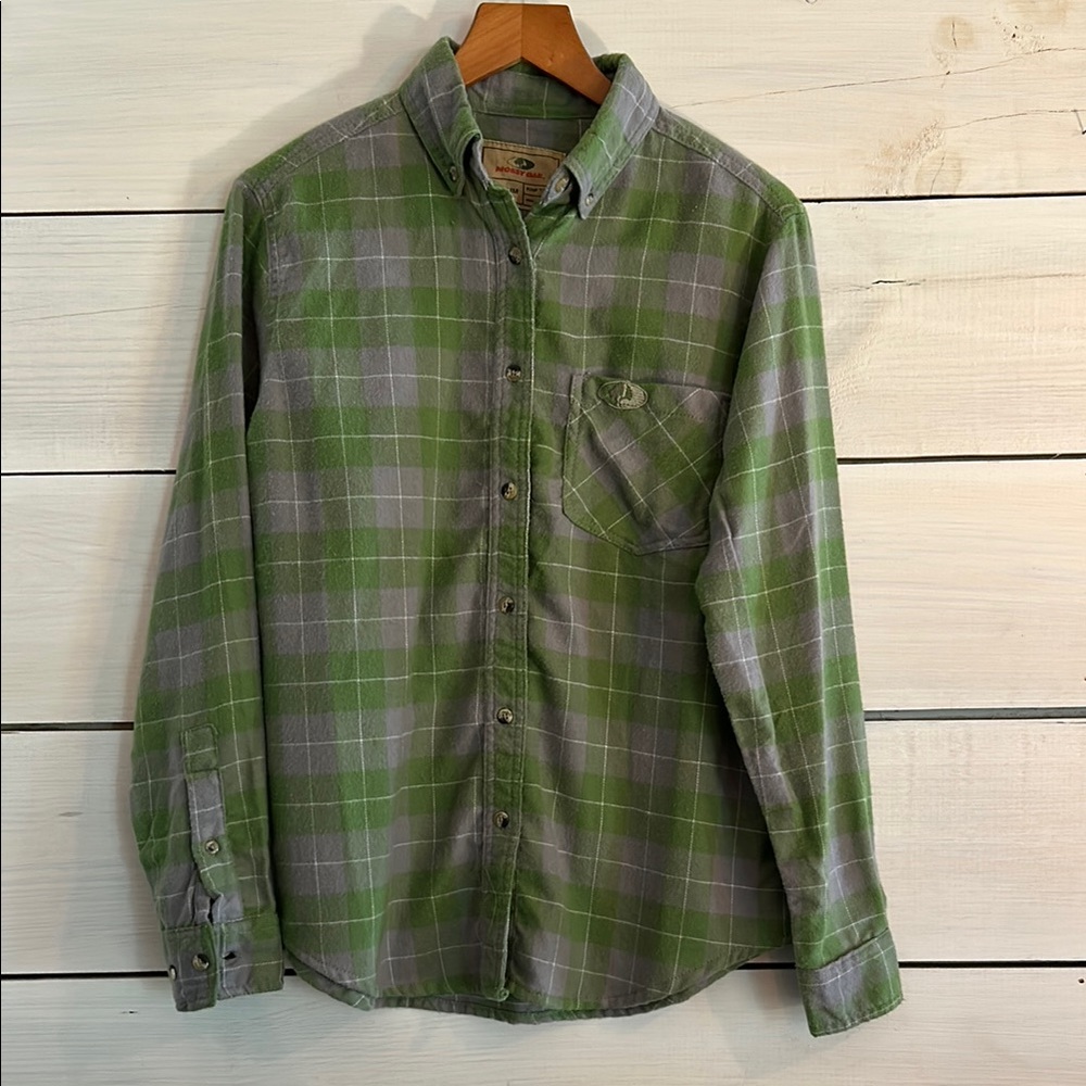 Mossy Oak women’s plaid flanel